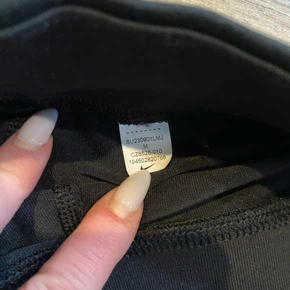 Nike tight fit cotton legging Brand new - Picture 2 of 3